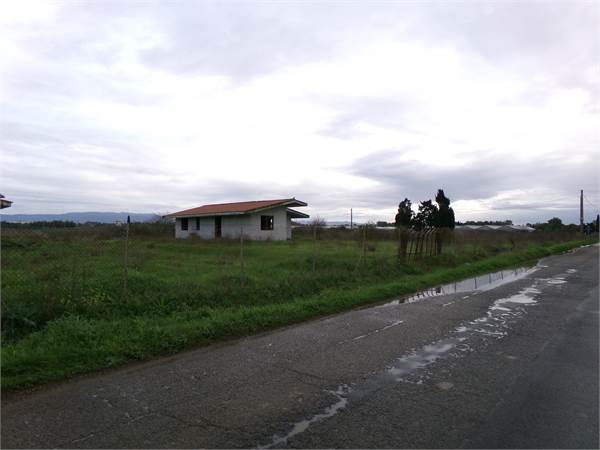 rustico strada dei canadesi 